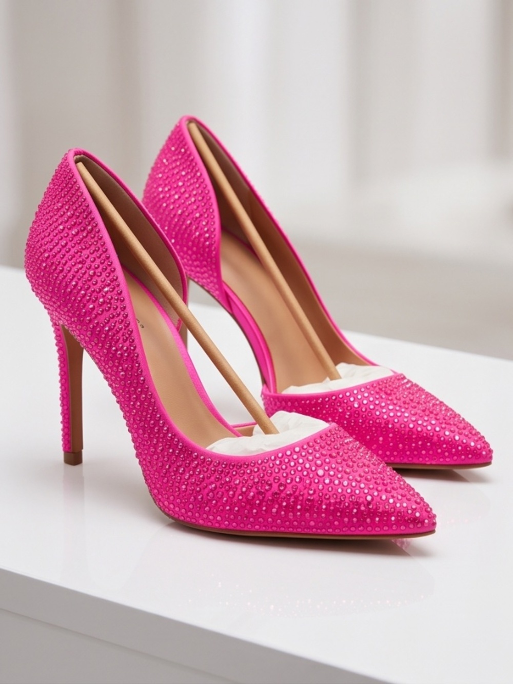 Never Worn Pink Pumps